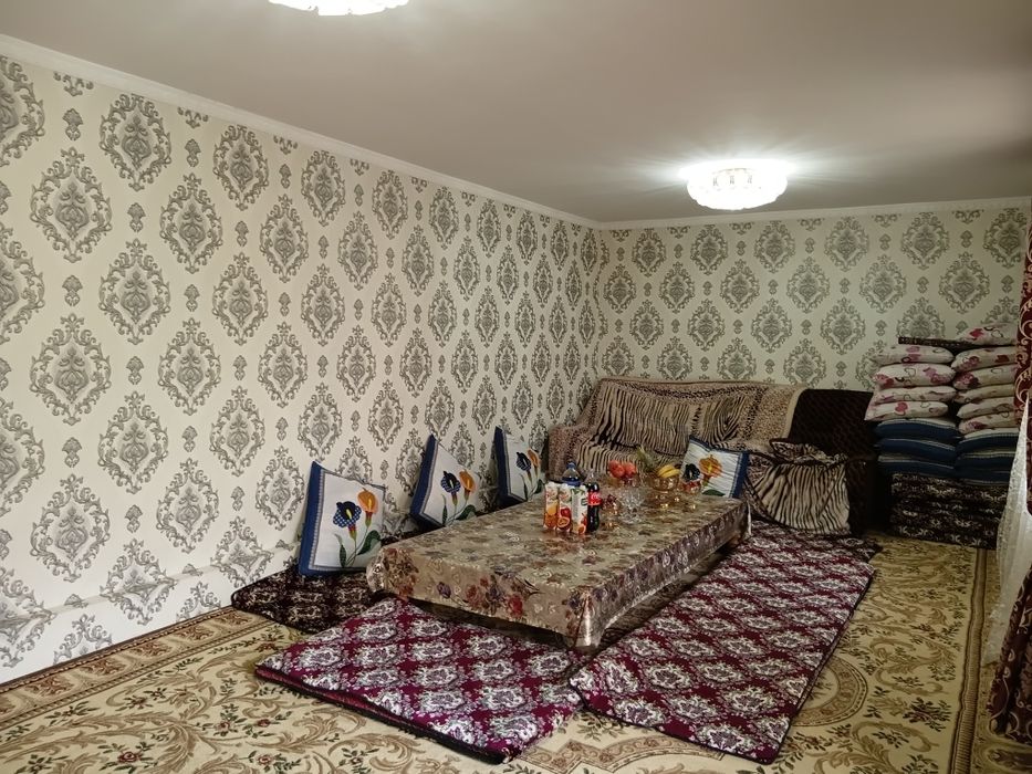 Uy hovli sotiladi obmen bolad