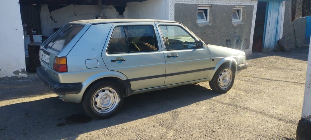 Продам машину гольф 2