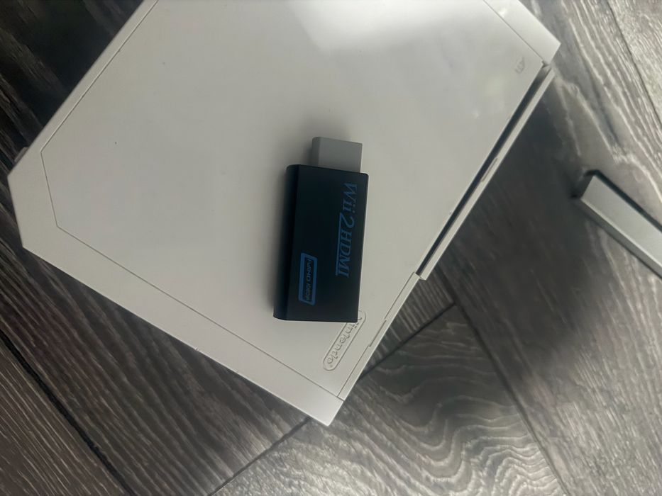 nintedo wii cu 2 knuckle si o maneta