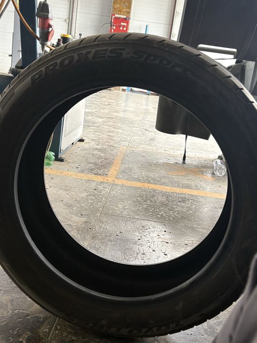 Шина Toyo 235/50R20
