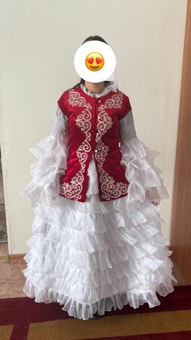 Продам национальное  платья для девочки 13-14 лет.