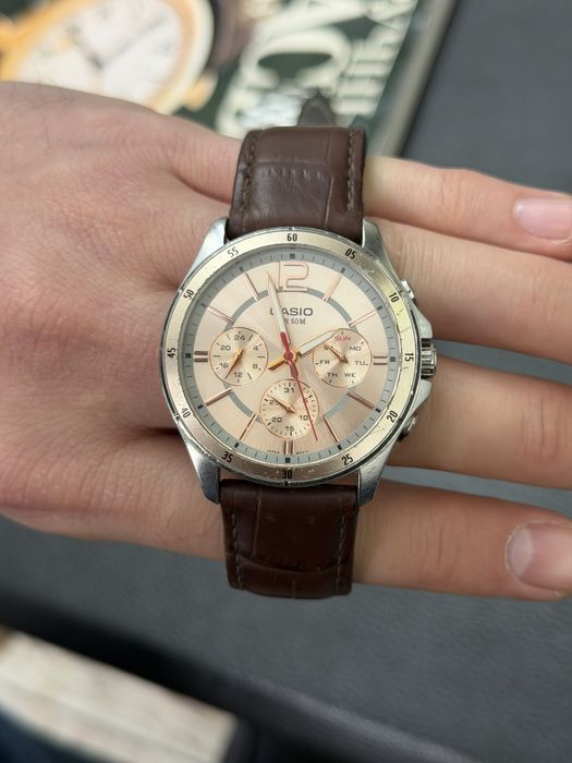 Продам оригинальные Casio MTP-1374 (модуль 5374)