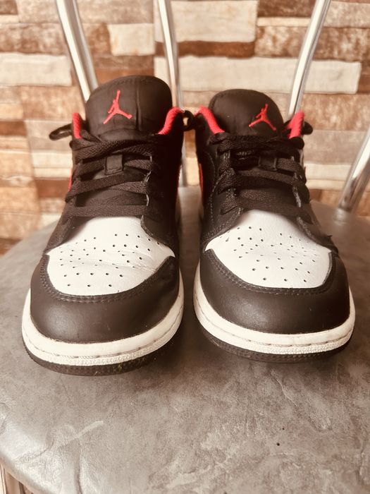 Vand sneakers Jordan