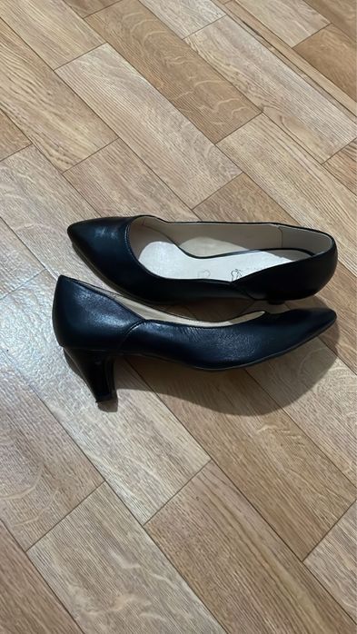 Кожанные туфли