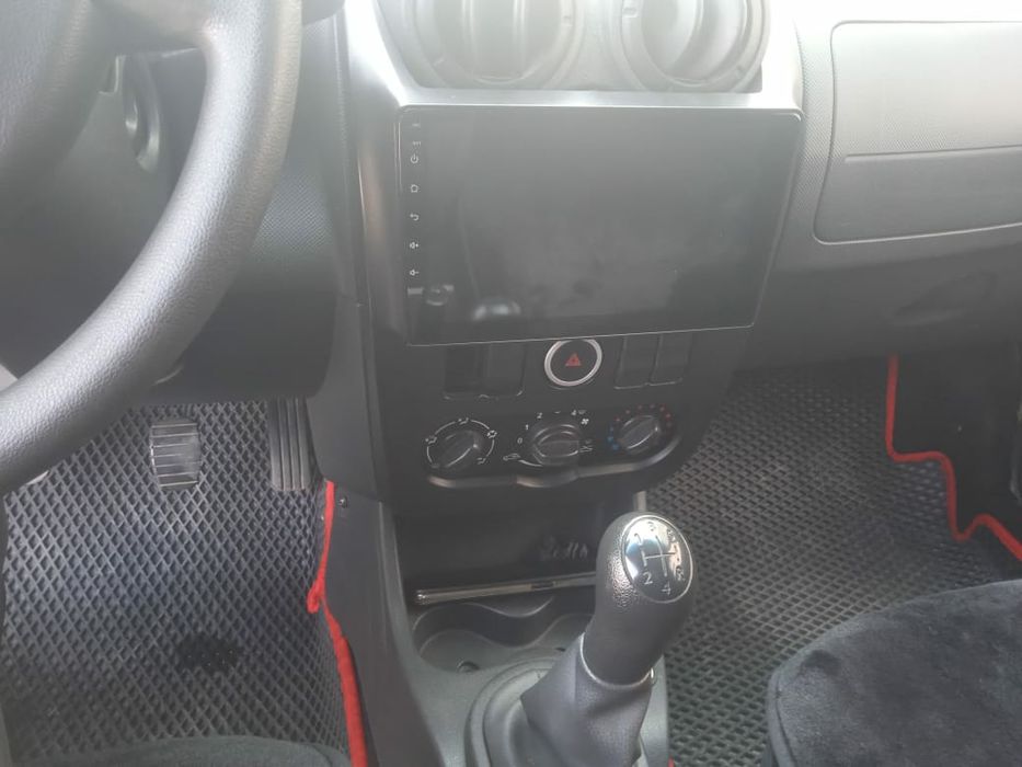 Продам автомобиль Lada Largus фургон