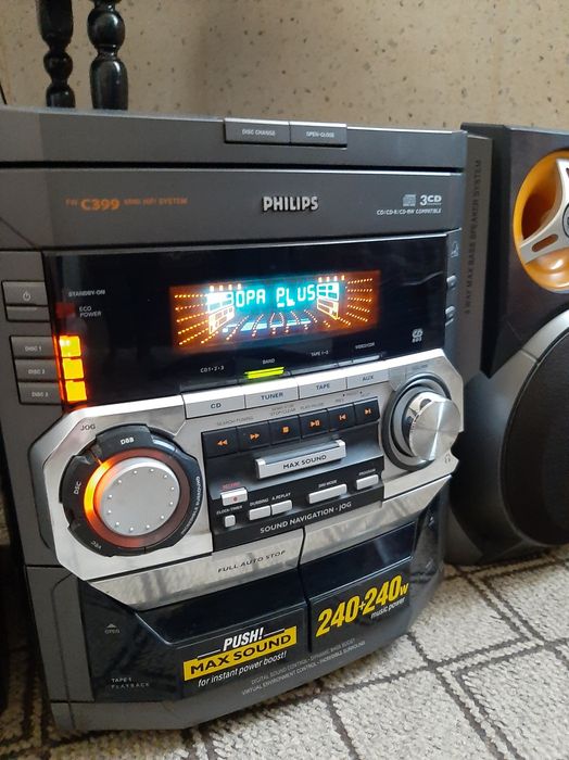 Музыкальный центр Phillips