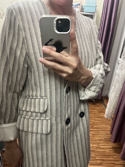 Теплое и легкое пальто