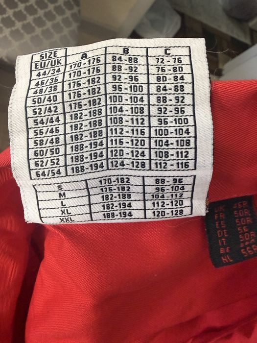 Продам новый комбинезон 56 размер