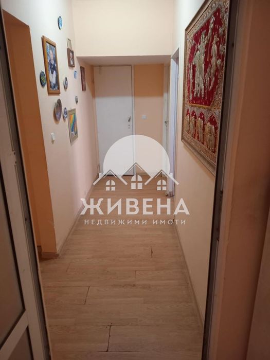 Продава се Четиристаен апартамент в Варна, Погреби - 90 кв.м за 2089 €/кв.м - Снимка #9
