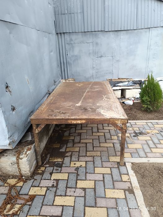 Стол слесарный для сварочных работ