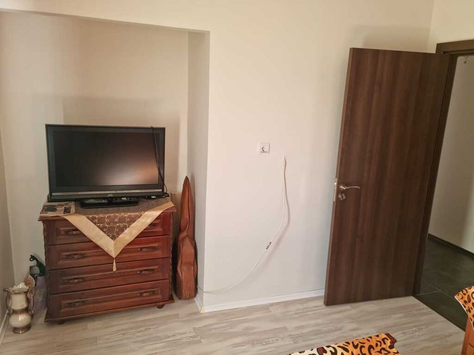 Продава се Къща в Враца, Дъбника - 175 кв.м за 843 €/кв.м - Снимка #9