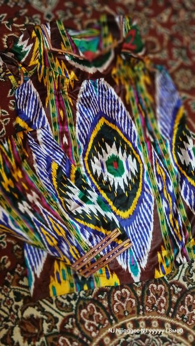 хаммаси янгидек деярли кийилмаган кийимлар кофта юбка туркияники