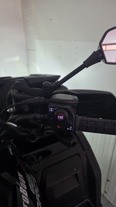 Vând ATV Cf Moto 625