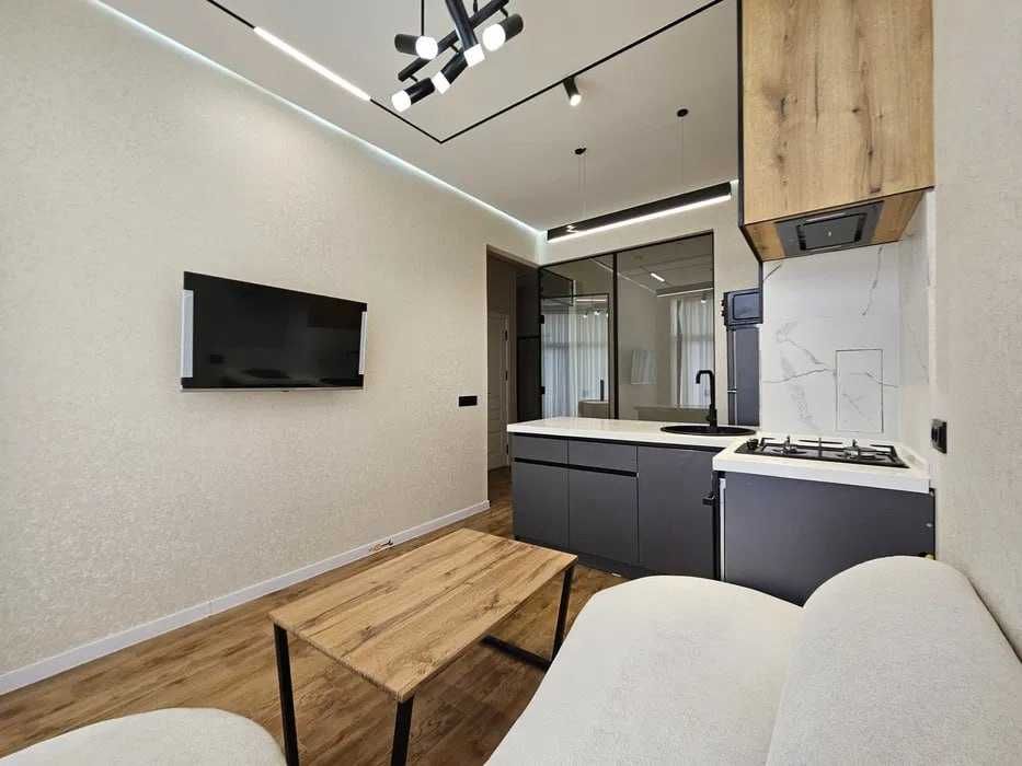 Сдаётся Элитное кв Ц-2 Рынок Алайский 2/5/8 ро-н Мирзо-Улугбекский