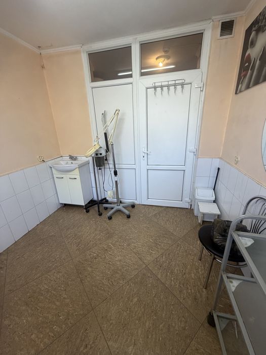 Сдам кушетку в аренду 20000