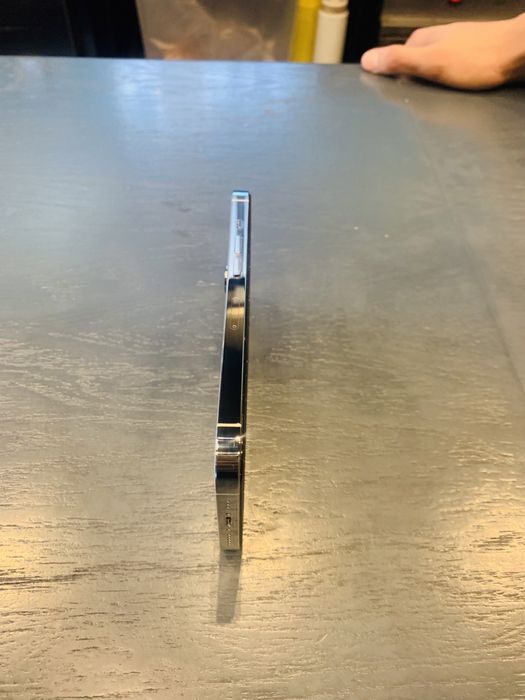 Iphone 13 Pro скрочно