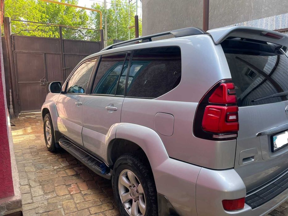 Toyota Land Cruiser Prado