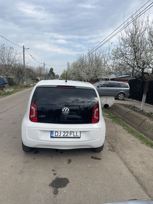 VOLKSWAGEN Up 2015 — imagine 4
