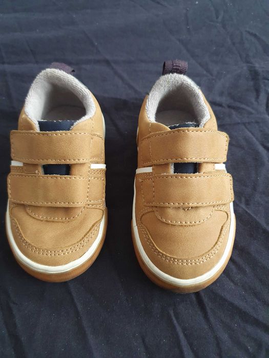 Adidasi copii Zara 20