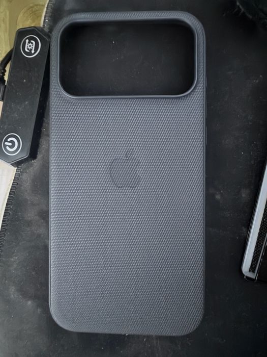 husa techwoven iphone 17 pro max