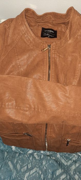 Кардиган,кожанка и кофта сотилади