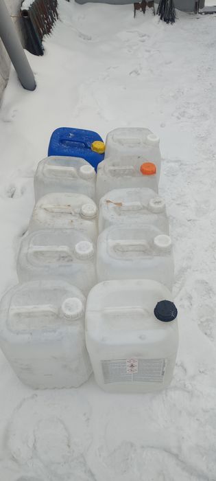 Продам канистры б/у