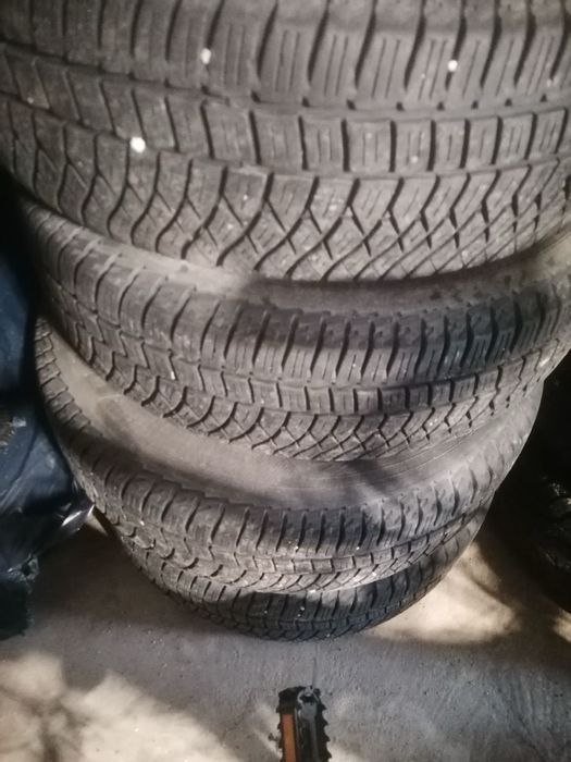 Джанти със гуми 205.70.15 клебер от хонда