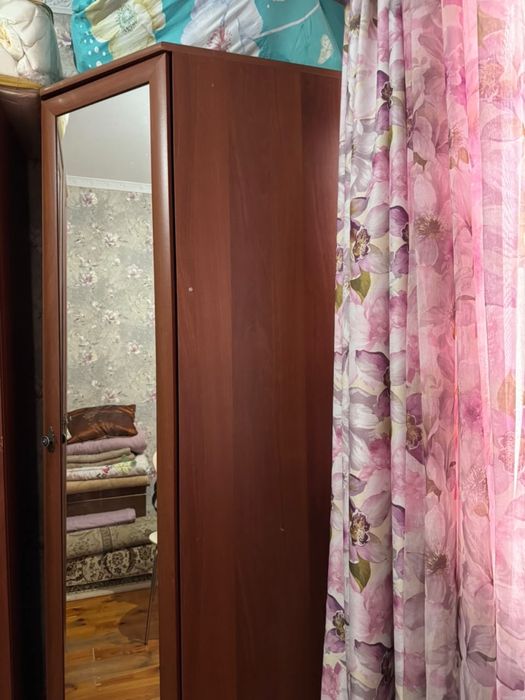 Продаётся шифонер угловой