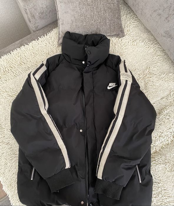 Демиссизонная куртка найк