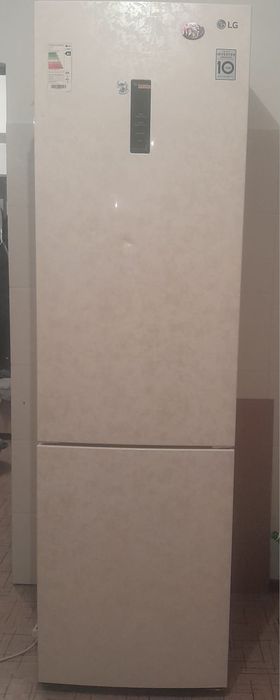 Холодильник сатылады