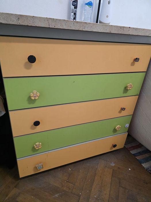 Pat+birou+comoda+noptiera copii