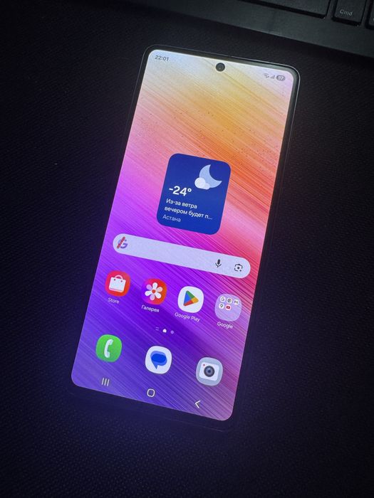 Samsung A 73 (128гб) в отличном состоянии