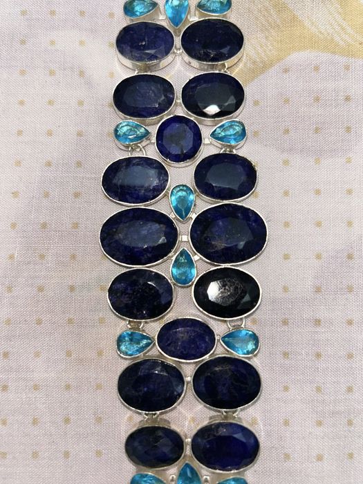 Сапфировый браслет