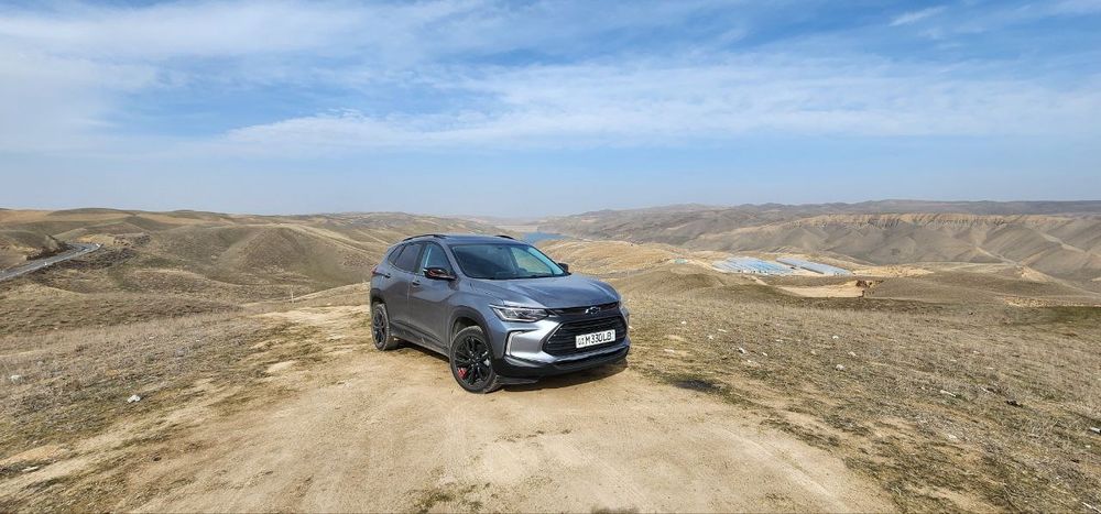 Tracker Red line китай