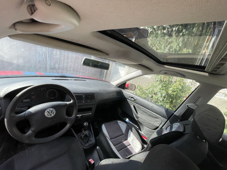 VOLKSWAGEN Golf 2002 — imagine 4