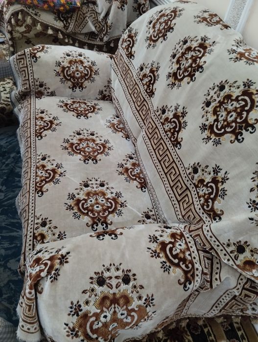 Мебель мягкая сотилади