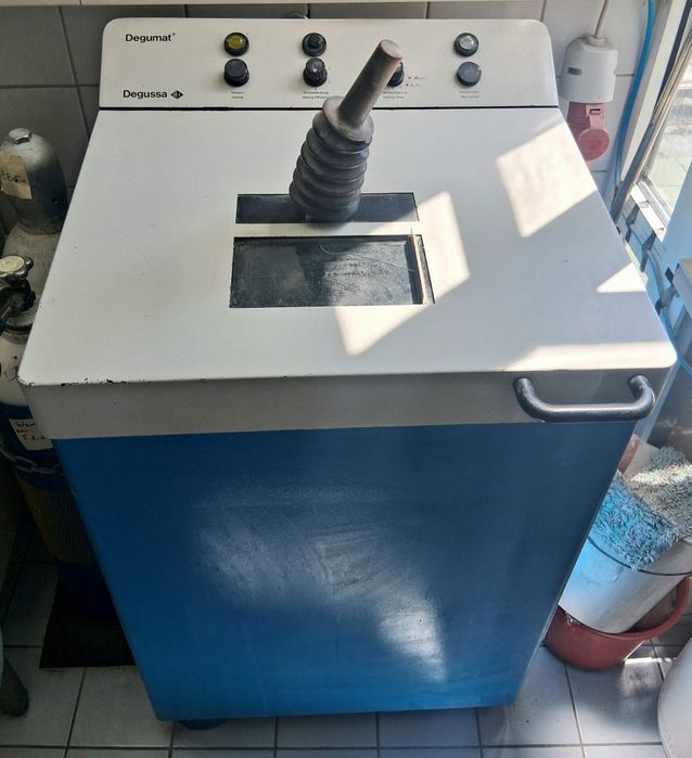 Aparat de la laborator dentar Degussa - Degumat