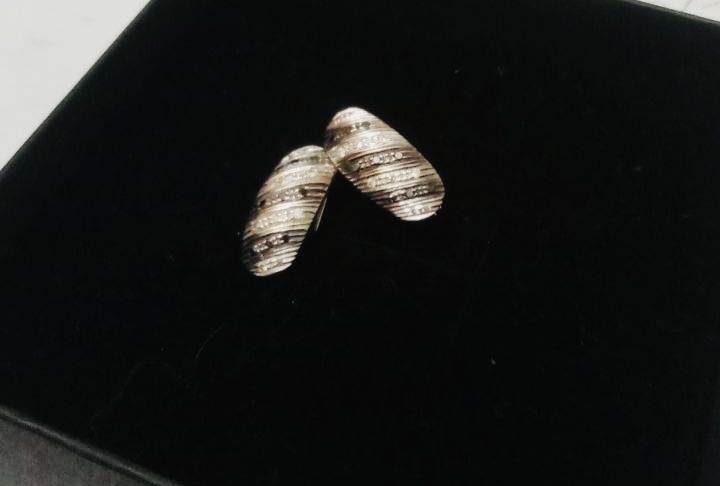 Золотые серьги 585 пробы