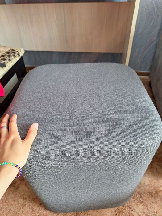 Продам пуфик, новый с катушками