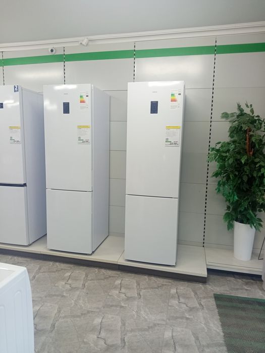 Холодильники новые  рассрочка