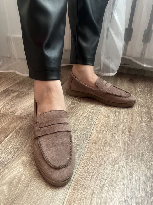 Продам новые лоферы