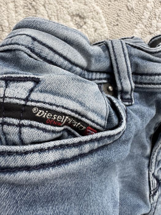 Бебешки дънки Diesel