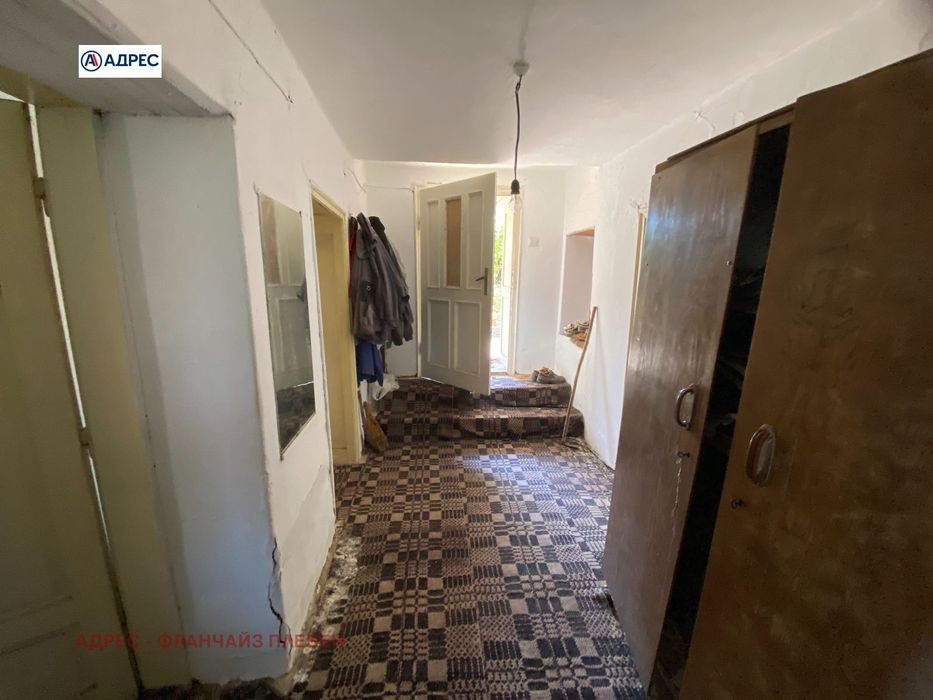 Къща в Враца, област-с.Чирен площ 162 цена 48000