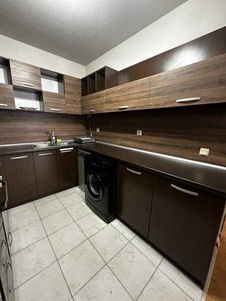 Дава се под наем Тристаен апартамент в Бургас, Зорница - 100 кв.м за 816 € - Снимка #3