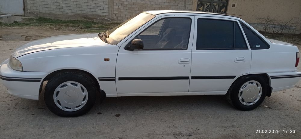 Neksiya sotiladi yili 1999.