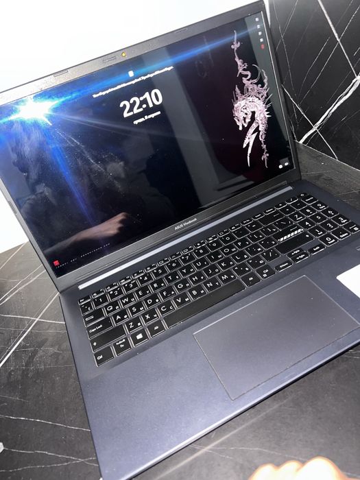 ASUS VivoBook Pro 15 OLED
