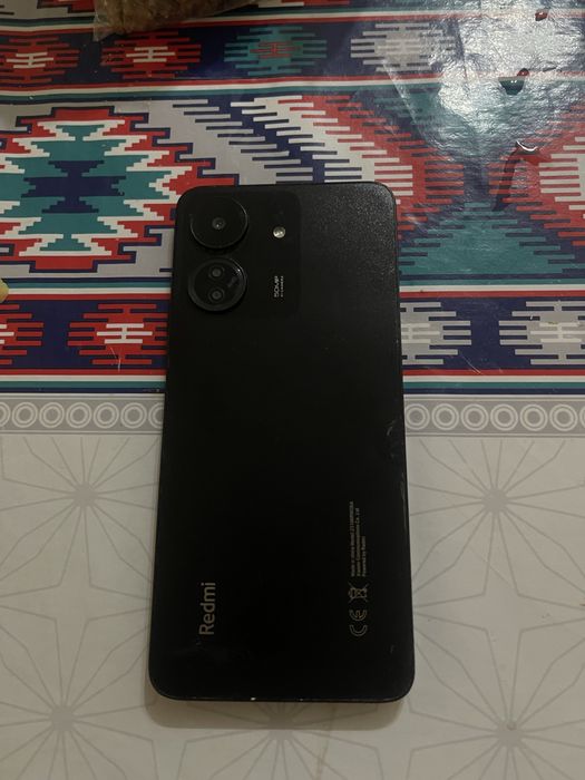 Продается телефон Redmi 13c