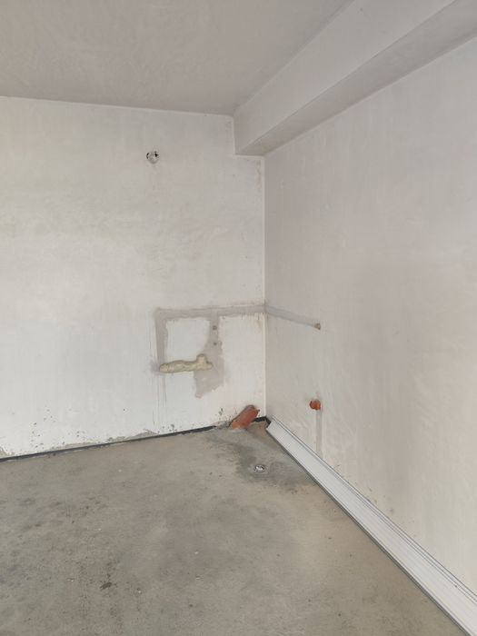 Дава се под наем Гараж / Паркомясто в Кърджали, Възрожденци - 25 кв.м за 91.8 € - Снимка #4