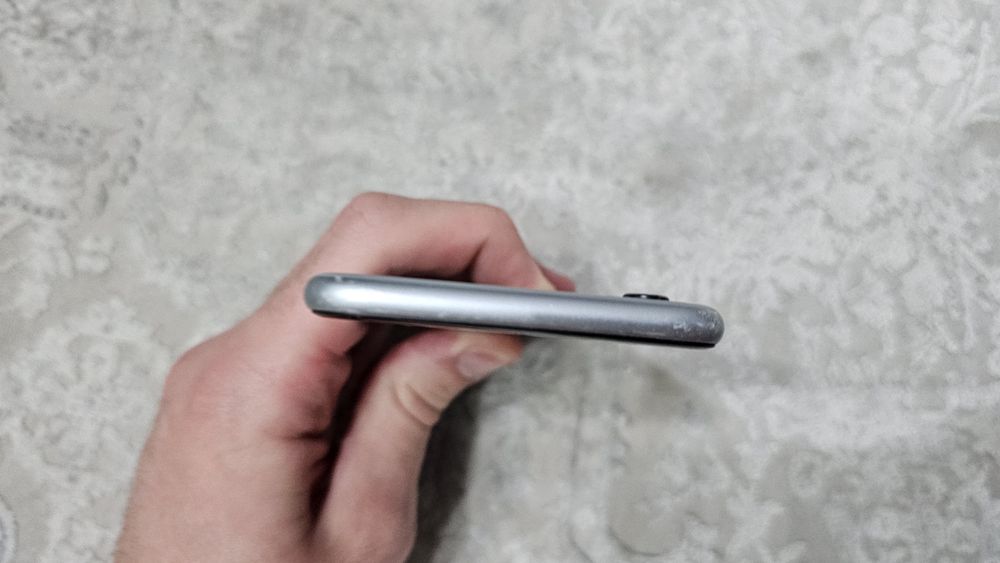 iPhone 6 silver 16Gb