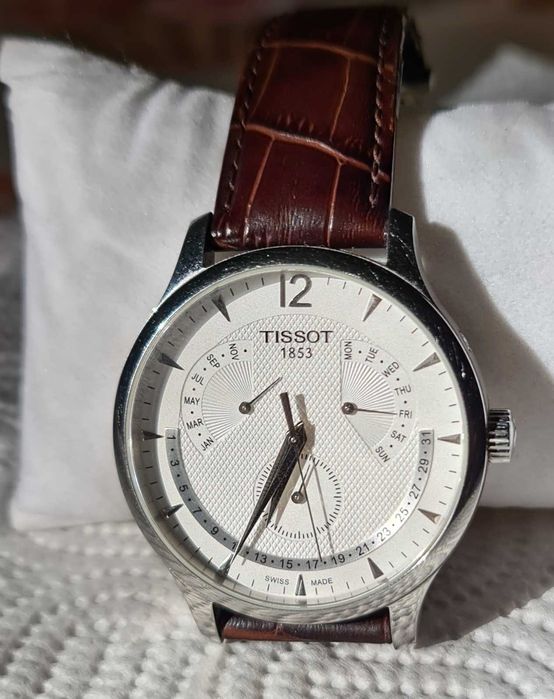 Ceas TISSOT T063.637.16.037.00 barbatesc aproape nou